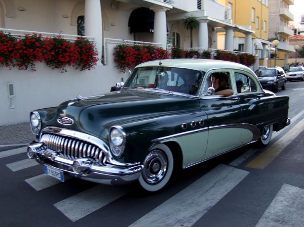 Vintage car #DSCF1024